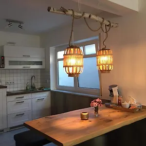 Khuki Apartment