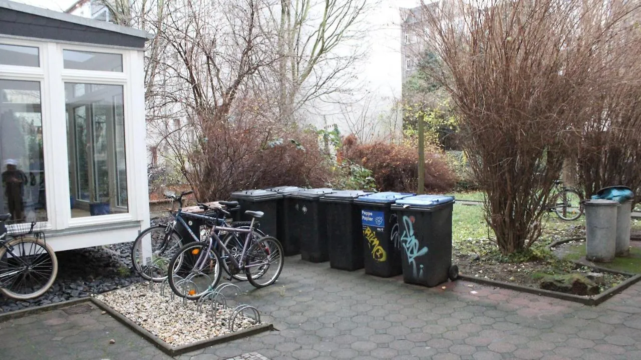 Suiteable Living Hochwertiges Studio Apartment Direkt An Der Karl Heine Strasse Leipzig